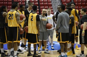 Shaka Smart and his staff welcome four freshmen to campus. (Photo by Christopher Hanewinckel-USA TODAY Sports)