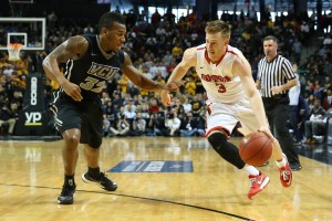 Brian Sullivan (3) ranks second in the nation hitting 4.13 3-pointers per game. (Photo): Anthony Gruppuso-USA TODAY Sports