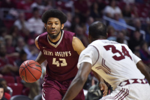 DeAndre Bembry scored 21 points to lead five players in double figures as fourth-seeded Saint Joseph’s came back from 16 points down to defeat fifth-seeded George Washington. (Photo: Derik Hamilton-USA TODAY Sports)