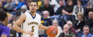 As a sophomore, Kassius Robertson averaged 14.1 points a game. (Photo courtesy: www.tomwolf.smugmug.com)