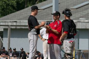 Bobby Bell (center) guided the Olean Oilers to a pair of NYCBL championships. (Photo: SUE KANE)