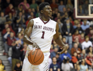  Shavar Newkirk converted the game-winning three-point play with 6.7 seconds to go, and scored Saint Joseph's final 11 points, as the Hawks rallied to defeat Drexel, 72-71, at the Daskalaskis Center.  (Photo: Eric Hartline-USA TODAY Sports)