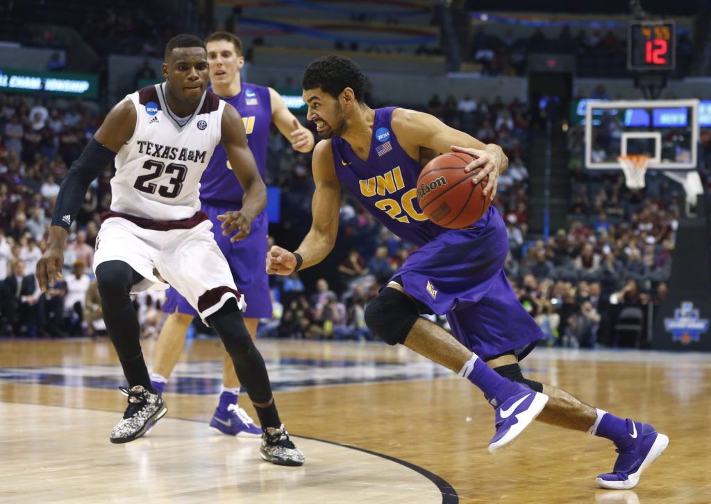 Jeremy Morgan (20) scored 36 points in Northern Iowa's double overtime loss to Texas A&M in the NCAA tournament.  (Photo: Kevin Jairaj-USA TODAY Sports)