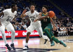 Marquise Moore (22) had 24 points and 10 rebounds, and surpassed 1,000 points for his career. (Photo : Matthew O'Haren-USA TODAY Sports)