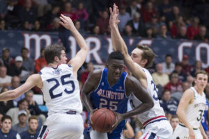 Kevin Hervey (25) connected on five of eight shots from the floor and four of five from the free throw line. (Photo : Kyle Terada-USA TODAY Sports)