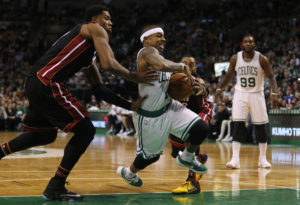 Isaiah Thomas (4) set a franchise record for points in a quarter with 29. (Photo: Winslow Townson-USA TODAY Sports)