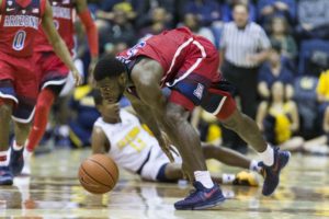 Arizona Wildcats guard Kadeem Allen (5) chases down a loose ball against the California Golden Bears during the second half at Haas Pavilion. Arizona defeated California 67-62. (Photo: Neville E. Guard-USA TODAY Sports)