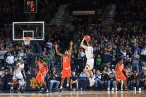 Matt Farrell (5) shoots over Shelton Mitchell (4) in the second half at the Purcell Pavilion. Notre Dame won 75-70. (Photo: Matt Cashore-USA TODAY Sports)