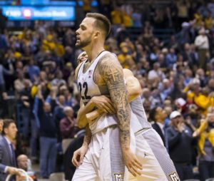 Katin Reinhardt (22) celebrates. (Photo: Jeff Hanisch-USA TODAY Sports)