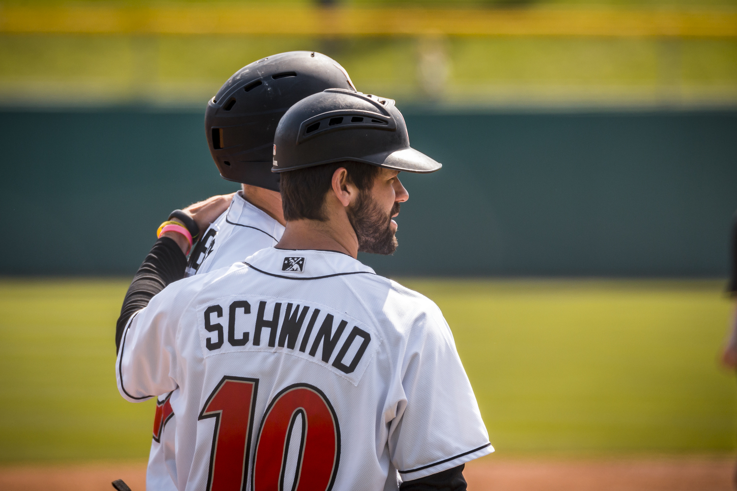 Home Run Derby 2019: Josh Bell asks best friend Jon Schwind to pitch