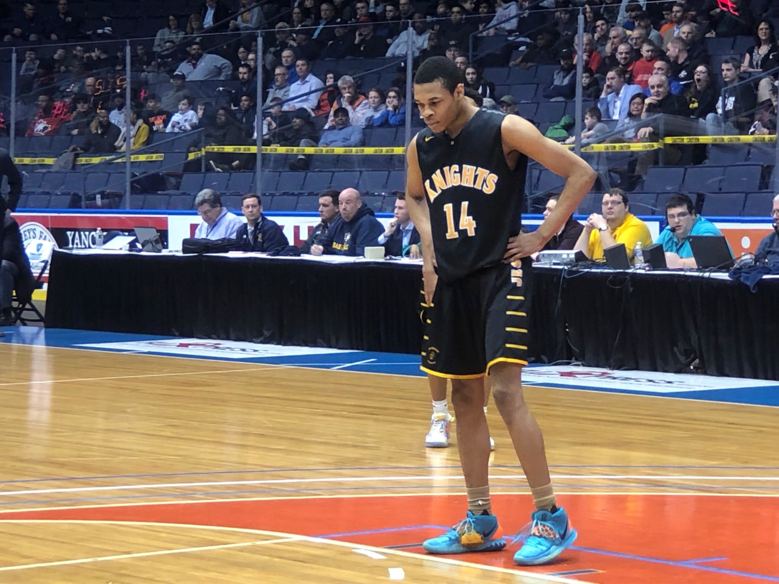 Jermaine Taggart's 26 points, late foul shots send McQuaid to sectional