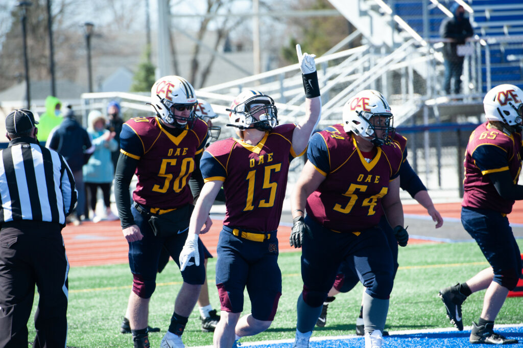 Mott adds four more TDs; OakfieldAlabama/Elba rolls to third consecutive win Pickin' Splinters