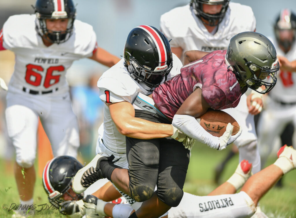 Saturday Football Wrap BolivarRichburg's Coleman totals six touchdowns; Currier carries for