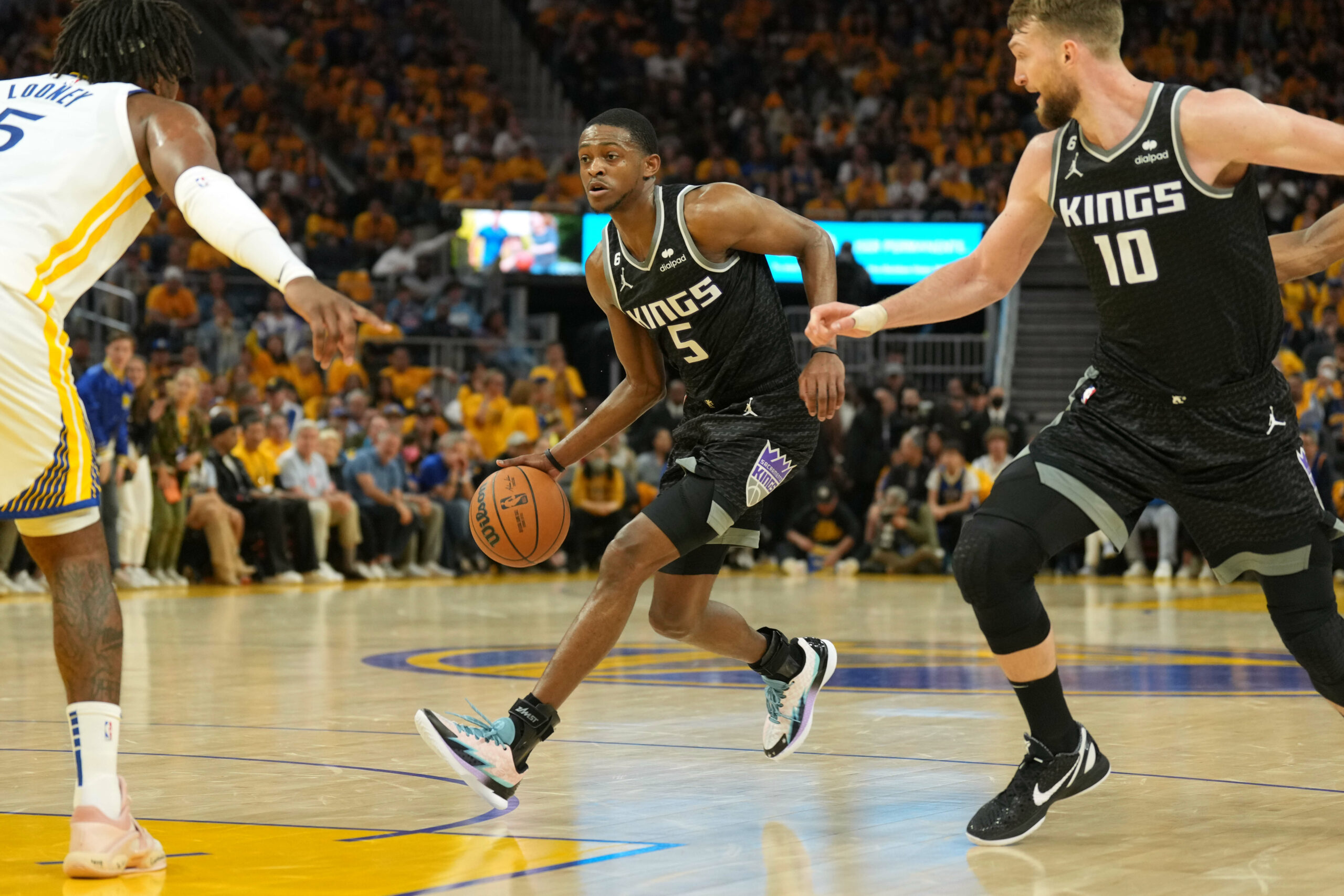NBA's Kings turning back clock, honoring Rochester