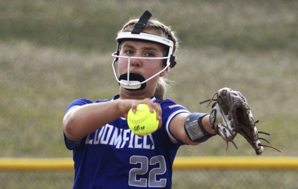 Bloomfield uses big sixth to clinch return to state quarterfinals ...